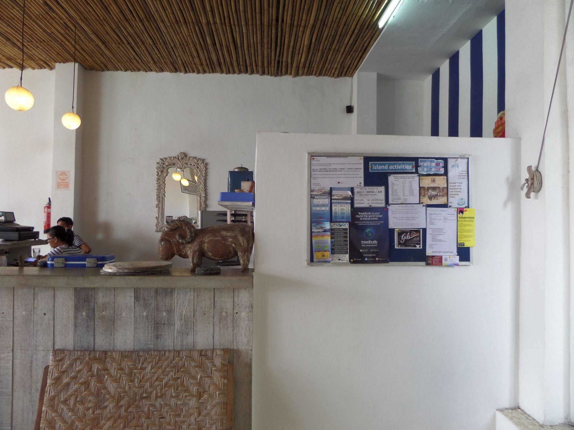 Хостел The Island Bali Семиньяк Экстерьер фото